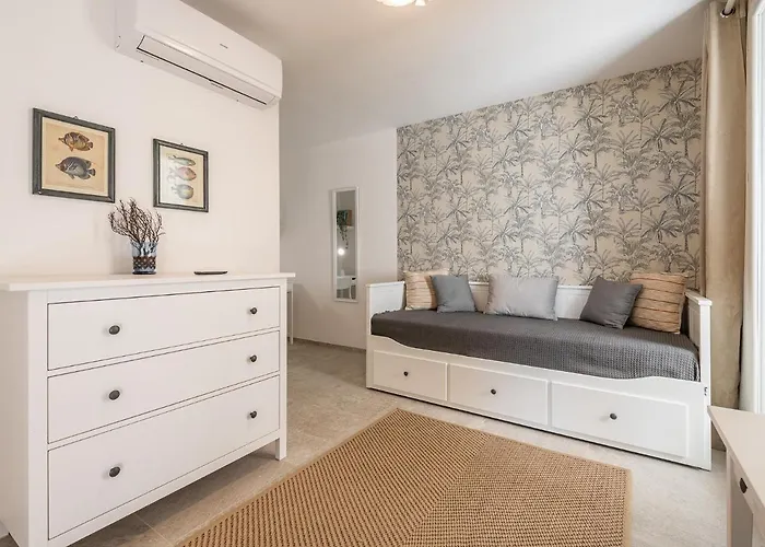 Latisa Villa Terra Mala